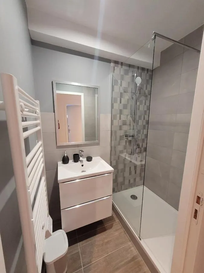 Appart Maasso Cite Design Apartment Saint-Etienne  Saint-Etienne (Loire)
