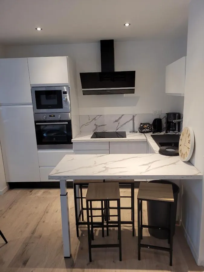Appart Maasso Cite Design Apartment Saint-Etienne  Saint-Etienne (Loire)